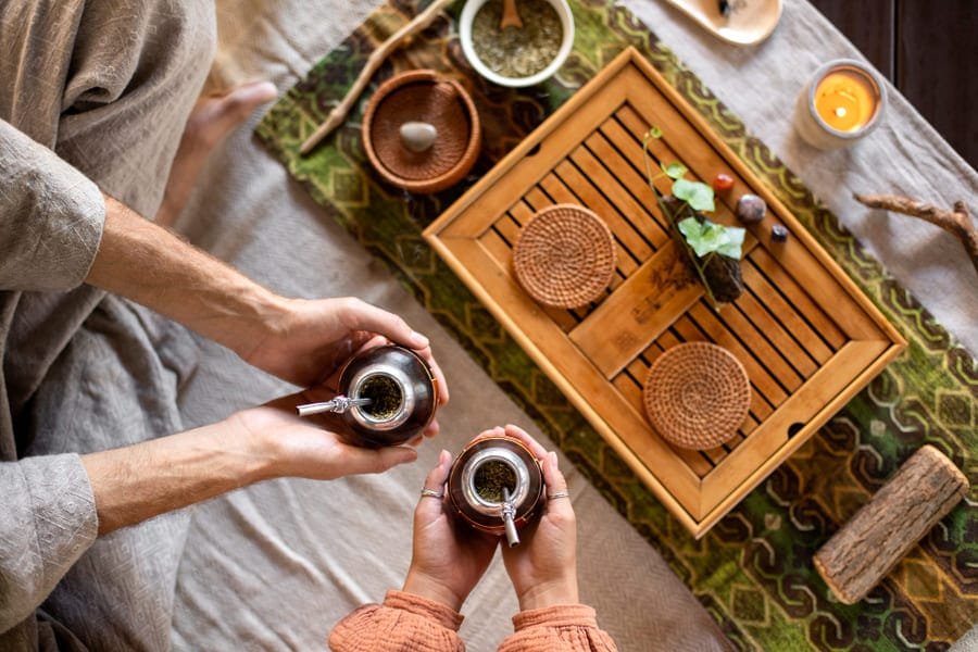 Navigating Cultural Minefields: A Traveler's Guide to Local Etiquette 1 The Tea Ceremony