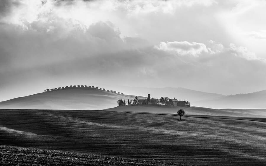 Explore Val d'Orcia's Enchanting Secrets: Tuscany's Serene Hideaways 3 Val d'Orcia, Pienza, Province of Siena, Italy